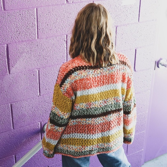 SALE 🔥 Retro Striped Warm Colorful Sweater - Picture 2 of 3